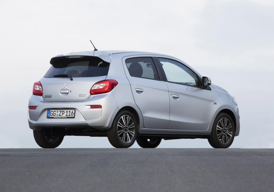  Mitsubishi Space Star 2016 года  (EU) (фото 26 из 45)
